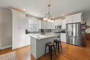 1121 Blackberry Shore Ln, Yorkville, IL 60560 - Photo 9