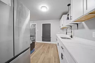 107 E 149th St, Harvey, IL 60426 - Photo 13