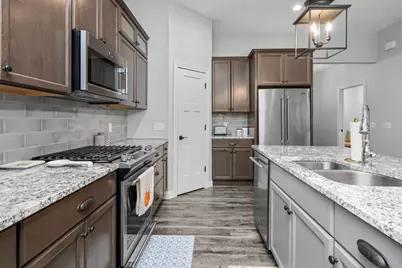 4709 Pheasant Creek Avenue, Davenport, IA 52807 - Photo 11