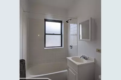 2338 N Spaulding Avenue #3A, Chicago, IL 60647 - Photo 9