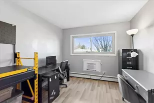 1320A Lore Ln, Lombard, IL 60148 - Photo 15