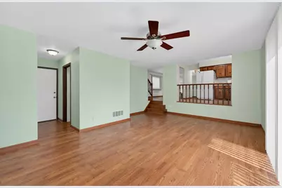 1300 Big Horn Trail, Carol Stream, IL 60188 - Photo 13