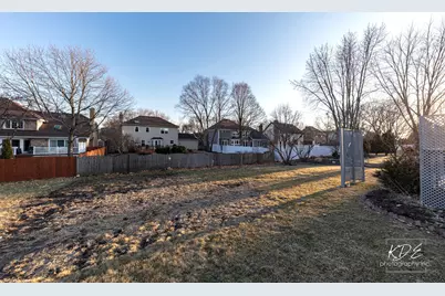 1524 Oswego Road, Naperville, IL 60540 - Photo 39