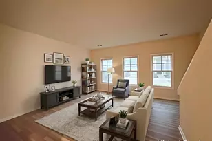 132 Dawson Dr, Elgin, IL 60120 - Photo 7