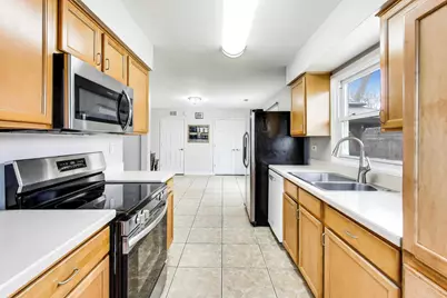 1008 Woodland Drive, Wheeling, IL 60090 - Photo 11