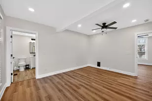 305 W Exchange St, Sycamore, IL 60178 - Photo 13