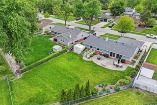 801 Delphia Ave, Elk Grove Village, IL 60007 - Photo 41