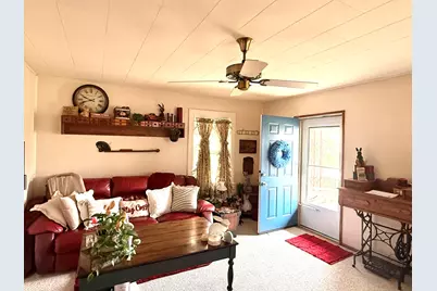 205 N Illini Street, Shabbona, IL 60550 - Photo 3