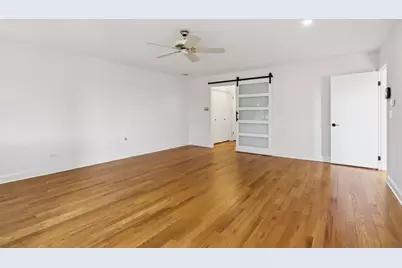 2019 E Avon Lane, Arlington Heights, IL 60004 - Photo 33