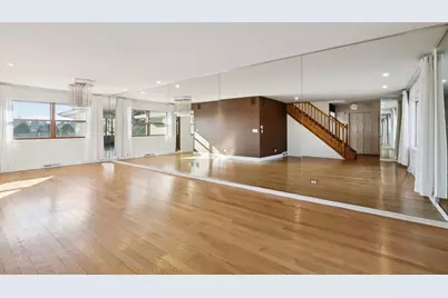 2019 E Avon Lane, Arlington Heights, IL 60004 - Photo 7