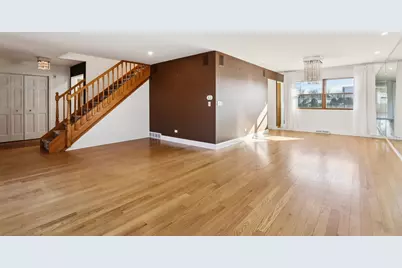 2019 E Avon Lane, Arlington Heights, IL 60004 - Photo 5