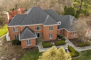 825 Persimmon Dr, Saint Charles, IL 60174 - Photo 51