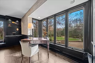 825 Persimmon Dr, Saint Charles, IL 60174 - Photo 11