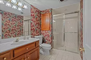 825 Persimmon Dr, Saint Charles, IL 60174 - Photo 35