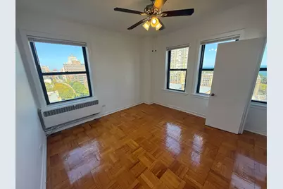 6230 N Kenmore Avenue #1607, Chicago, IL 60660 - Photo 5