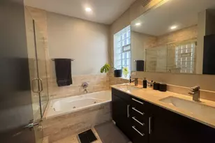 1308 N Bosworth Ave, Chicago, IL 60642 - Photo 15