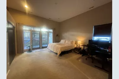 1308 N Bosworth Avenue #1, Chicago, IL 60642 - Photo 9