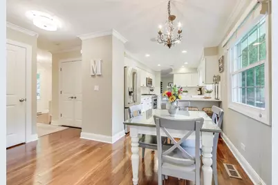 833 Fairlawn Avenue, Libertyville, IL 60048 - Photo 17