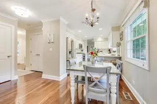 833 Fairlawn Ave, Libertyville, IL 60048 - Photo 17