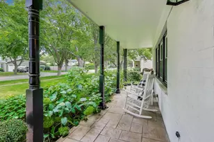 833 Fairlawn Ave, Libertyville, IL 60048 - Photo 5