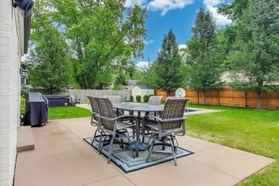 833 Fairlawn Avenue, Libertyville, IL 60048 - Photo 43