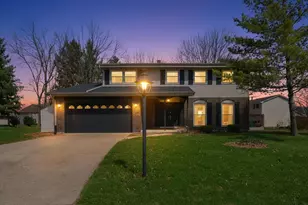 5S671 Heather Ct, Naperville, IL 60540 - Photo 25