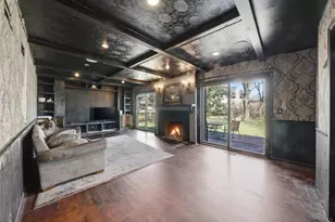 5S671 Heather Ct, Naperville, IL 60540 - Photo 5