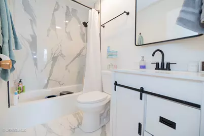 2201 N Cleveland Avenue #501, Chicago, IL 60614 - Photo 11