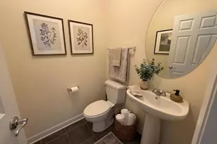 [Address not provided], Elgin, IL 60120 - Photo 7