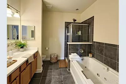 [Address not provided], Elgin, IL 60120 - Photo 9