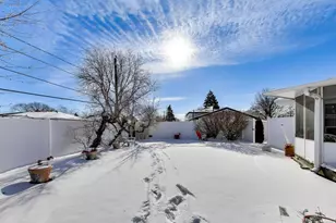 16827 Parkside Ave, South Holland, IL 60473 - Photo 29