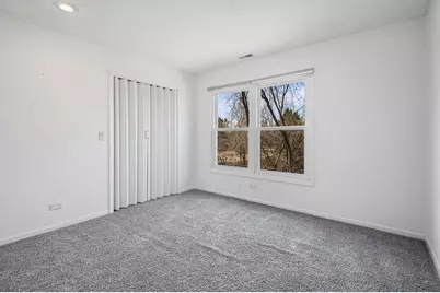 1100 Hidden Lake Drive, Buffalo Grove, IL 60089 - Photo 17