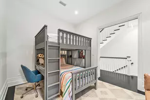 53 E Division St, Chicago, IL 60610 - Photo 41