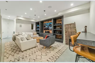 53 E Division Street, Chicago, IL 60610 - Photo 49