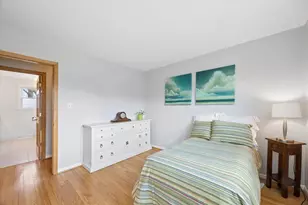 710 Maple Ln, Darien, IL 60561 - Photo 15