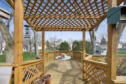 710 Maple Lane, Darien, IL 60561 - Photo 25