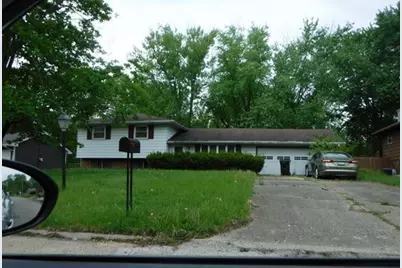 1320 Springfield Road, East Peoria, IL 61611 - Photo 1