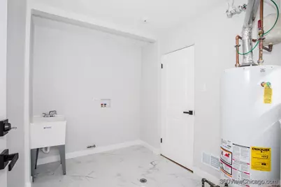 8651 44th Street, Lyons, IL 60534 - Photo 21