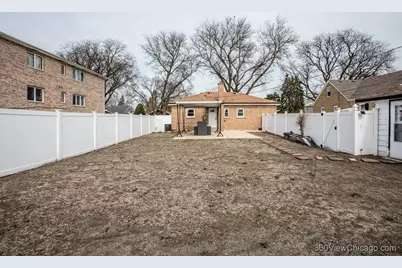 8651 44th Street, Lyons, IL 60534 - Photo 27