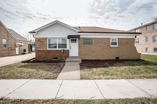 8651 44th St, Lyons, IL 60534 - Photo 1