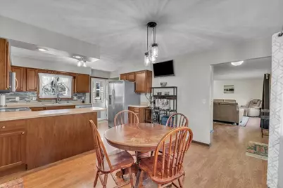 5332 31st Avenue Court, Moline, IL 61265 - Photo 11