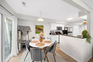 1232 N Knollwood Dr, Palatine, IL 60067 - Photo 13