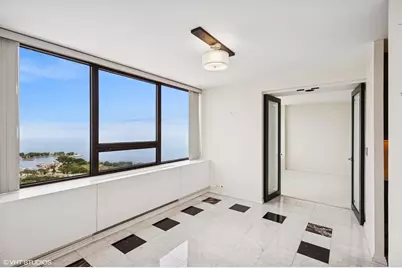 2800 N Lake Shore Drive #4117, Chicago, IL 60657 - Photo 9