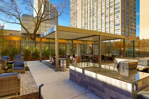 3950 N Lake Shore Dr, Chicago, IL 60613 - Photo 21