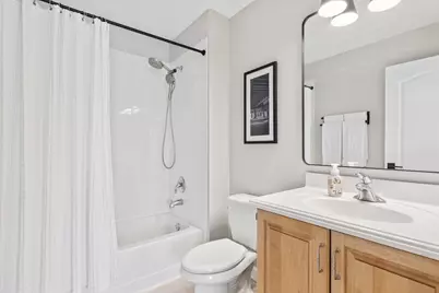 427 Newcastle Drive, Cary, IL 60013 - Photo 31