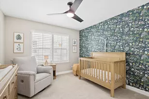 427 Newcastle Dr, Cary, IL 60013 - Photo 27