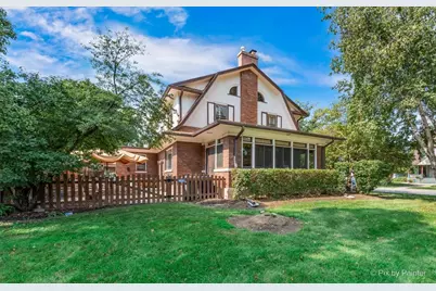 585 Park Street, Elgin, IL 60120 - Photo 5