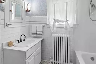 585 Park St, Elgin, IL 60120 - Photo 31