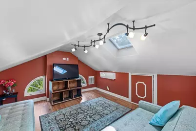 585 Park Street, Elgin, IL 60120 - Photo 37