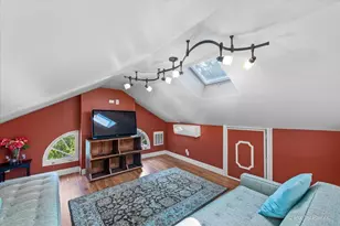 585 Park St, Elgin, IL 60120 - Photo 37